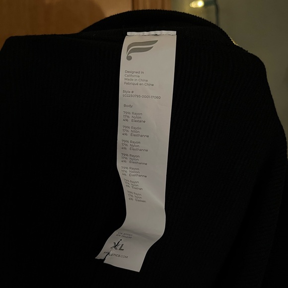 NWOT Fabletics Straight Leg Yoga Pants - Picture 4 of 6